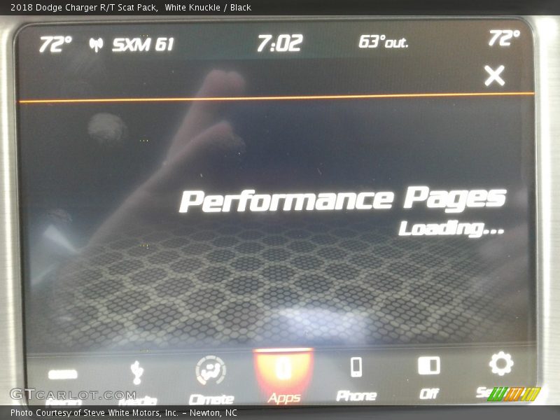 White Knuckle / Black 2018 Dodge Charger R/T Scat Pack