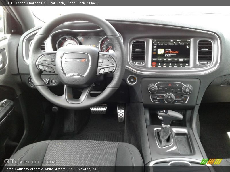 Pitch Black / Black 2018 Dodge Charger R/T Scat Pack