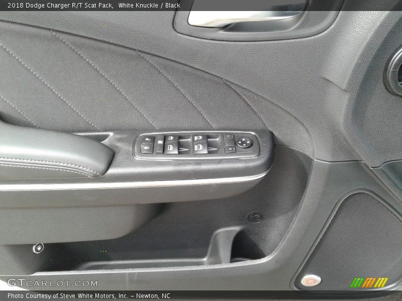 White Knuckle / Black 2018 Dodge Charger R/T Scat Pack