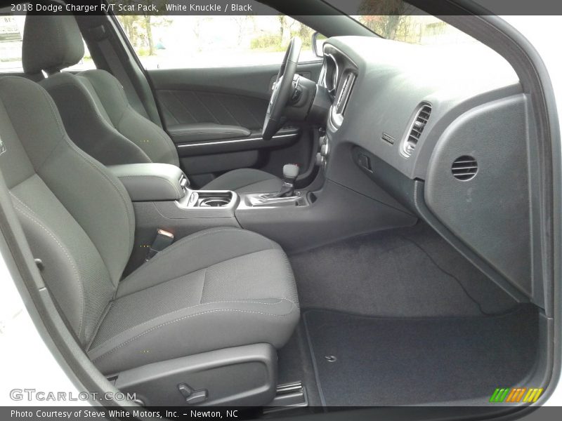 White Knuckle / Black 2018 Dodge Charger R/T Scat Pack