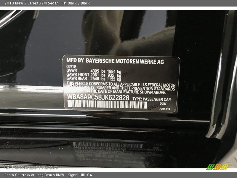 Jet Black / Black 2018 BMW 3 Series 320i Sedan