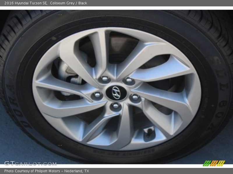 Coliseum Grey / Black 2016 Hyundai Tucson SE
