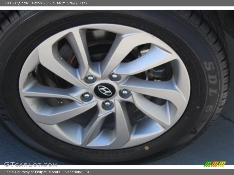 Coliseum Grey / Black 2016 Hyundai Tucson SE