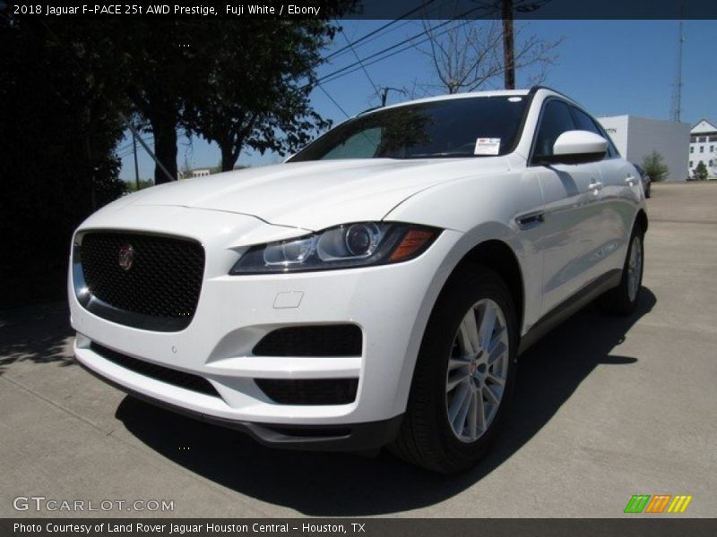 Fuji White / Ebony 2018 Jaguar F-PACE 25t AWD Prestige