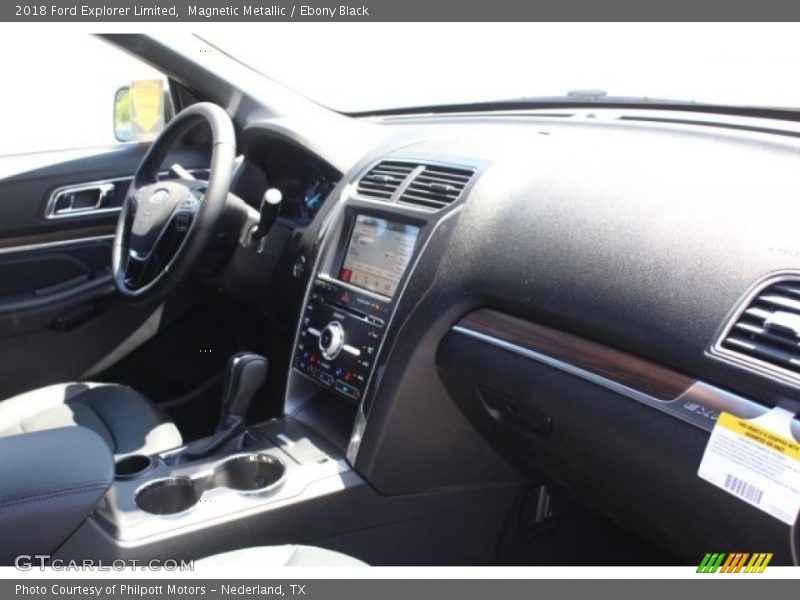 Magnetic Metallic / Ebony Black 2018 Ford Explorer Limited