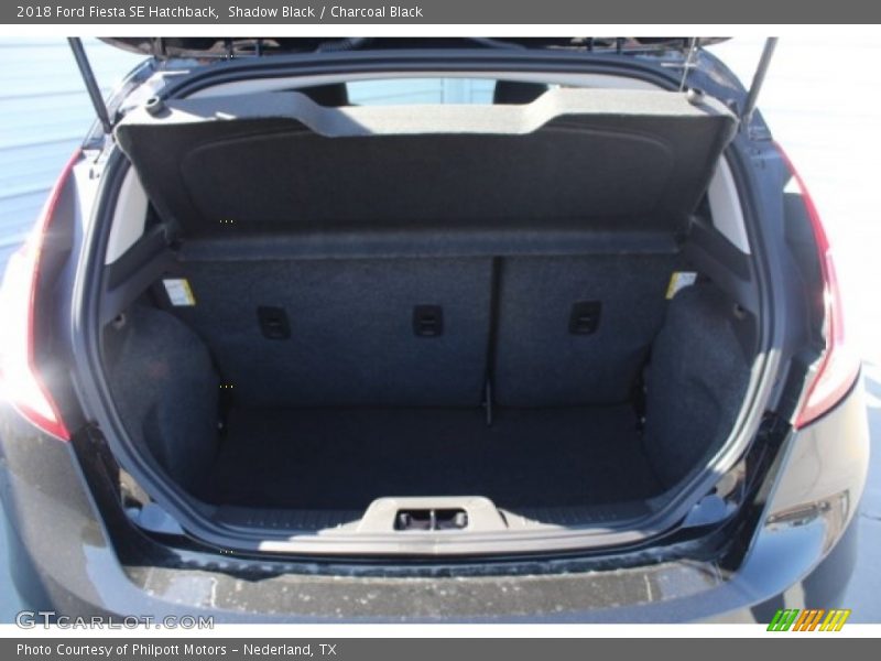 Shadow Black / Charcoal Black 2018 Ford Fiesta SE Hatchback