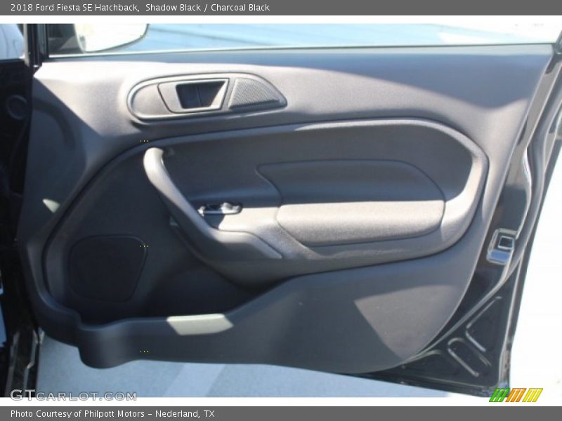 Shadow Black / Charcoal Black 2018 Ford Fiesta SE Hatchback
