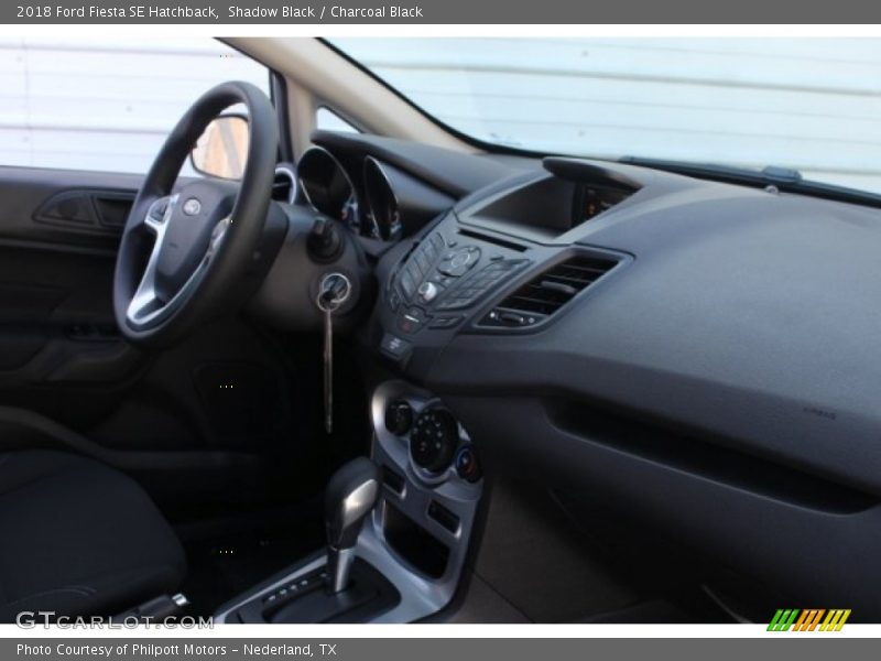 Shadow Black / Charcoal Black 2018 Ford Fiesta SE Hatchback