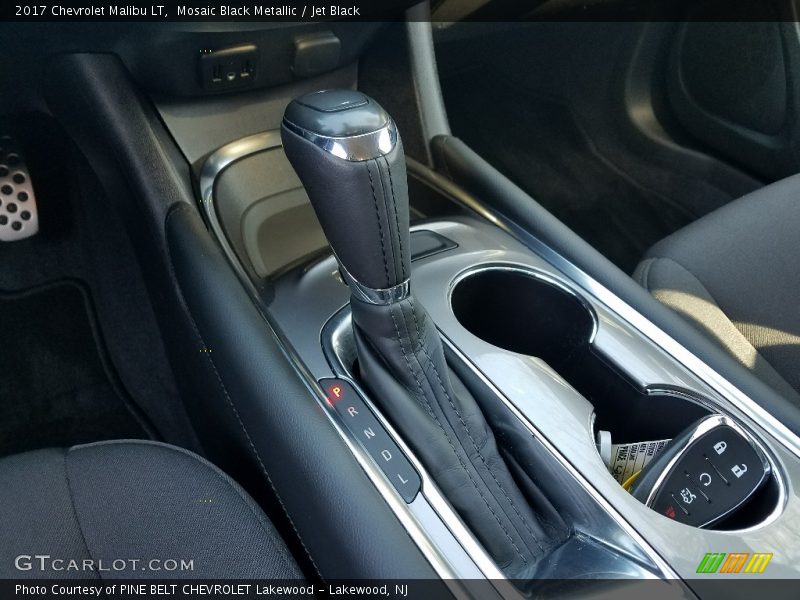 Mosaic Black Metallic / Jet Black 2017 Chevrolet Malibu LT