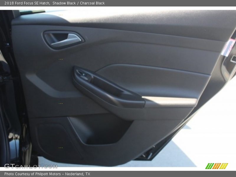 Shadow Black / Charcoal Black 2018 Ford Focus SE Hatch