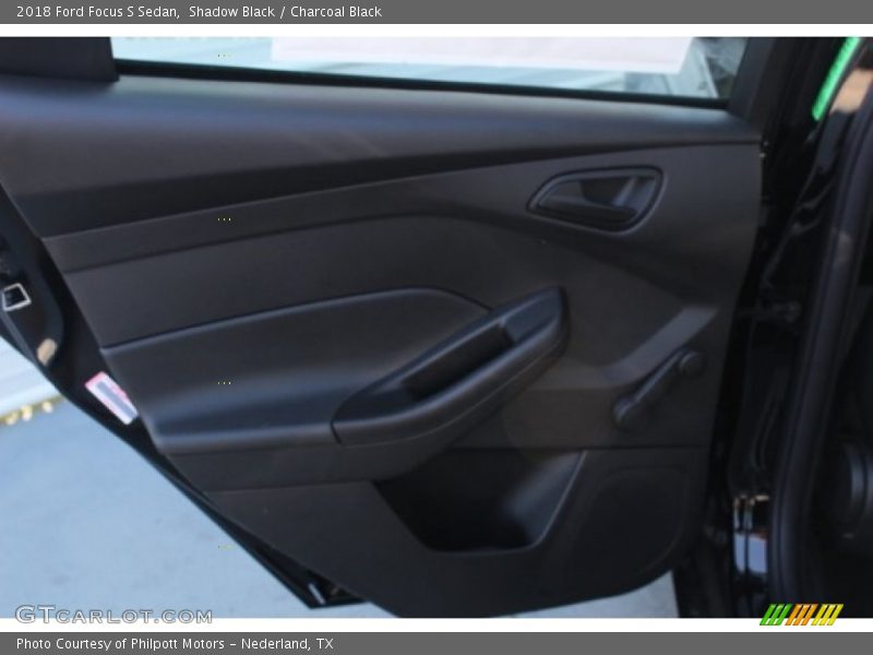 Shadow Black / Charcoal Black 2018 Ford Focus S Sedan