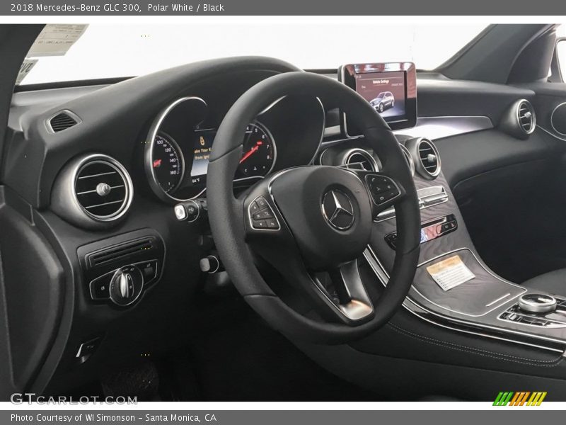 Polar White / Black 2018 Mercedes-Benz GLC 300