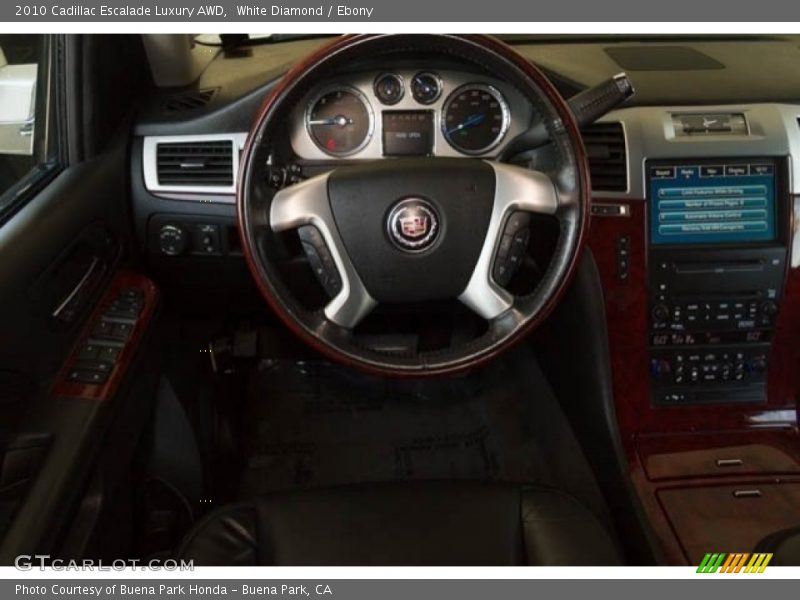 White Diamond / Ebony 2010 Cadillac Escalade Luxury AWD