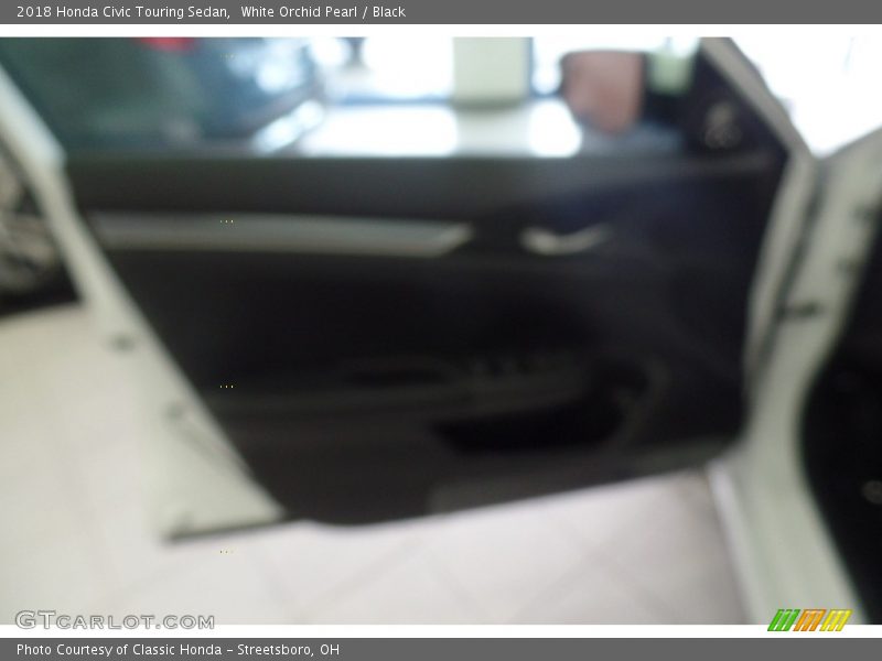 White Orchid Pearl / Black 2018 Honda Civic Touring Sedan