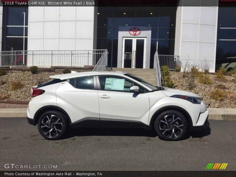 Blizzard White Pearl / Black 2018 Toyota C-HR XLE