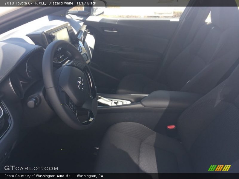 Blizzard White Pearl / Black 2018 Toyota C-HR XLE