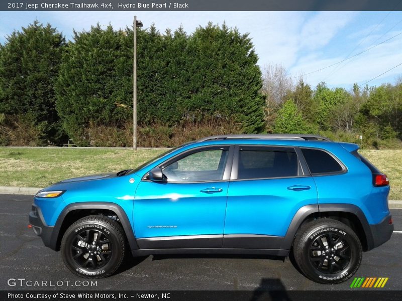 Hydro Blue Pearl / Black 2017 Jeep Cherokee Trailhawk 4x4