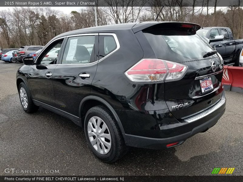 Super Black / Charcoal 2015 Nissan Rogue S AWD