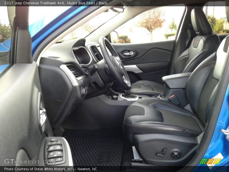 Hydro Blue Pearl / Black 2017 Jeep Cherokee Trailhawk 4x4