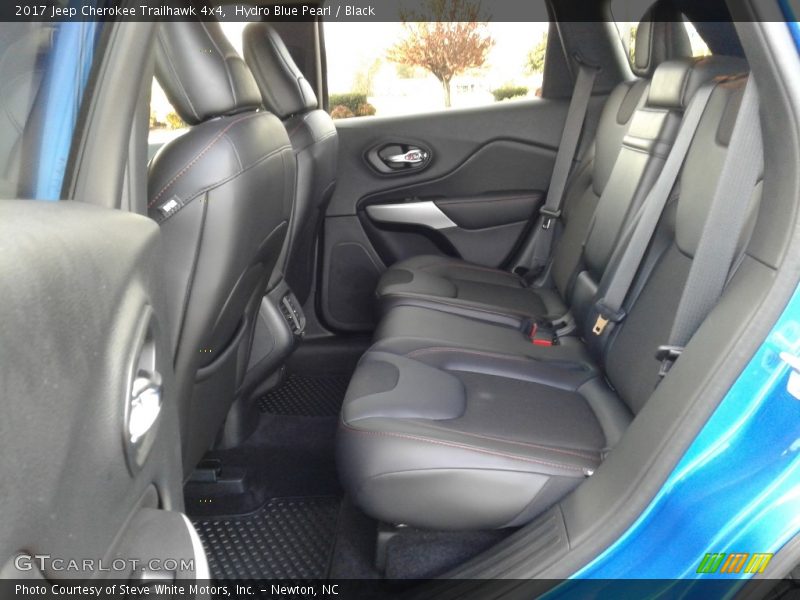 Hydro Blue Pearl / Black 2017 Jeep Cherokee Trailhawk 4x4