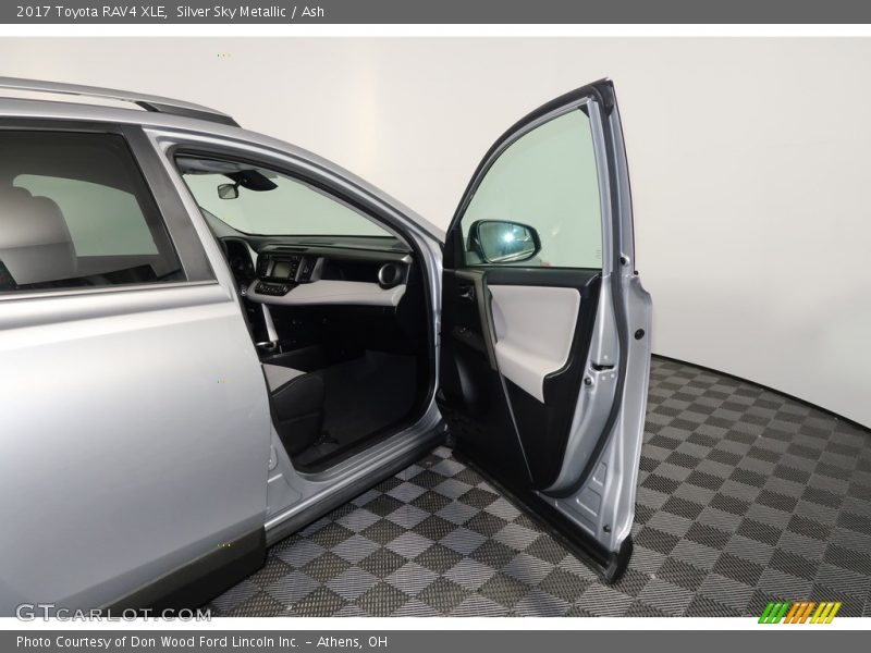 Silver Sky Metallic / Ash 2017 Toyota RAV4 XLE