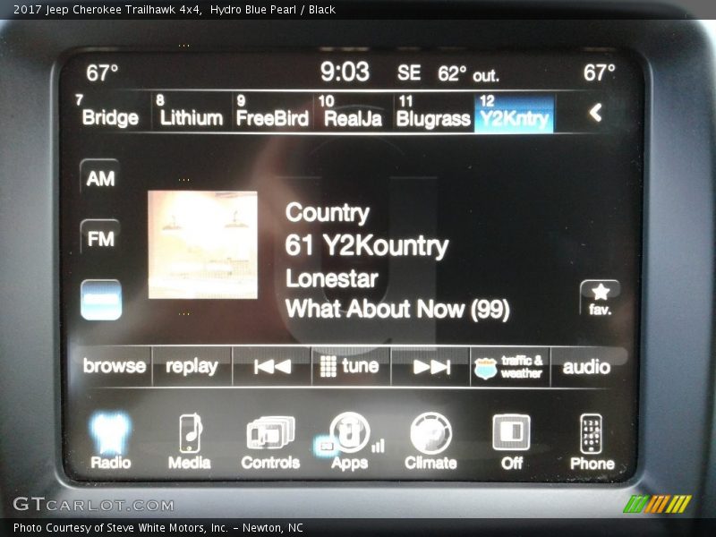 Hydro Blue Pearl / Black 2017 Jeep Cherokee Trailhawk 4x4