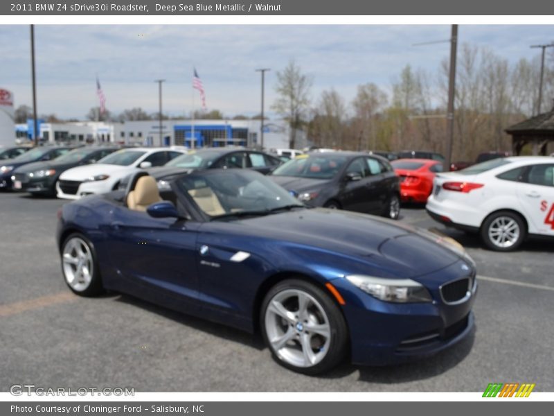 Deep Sea Blue Metallic / Walnut 2011 BMW Z4 sDrive30i Roadster