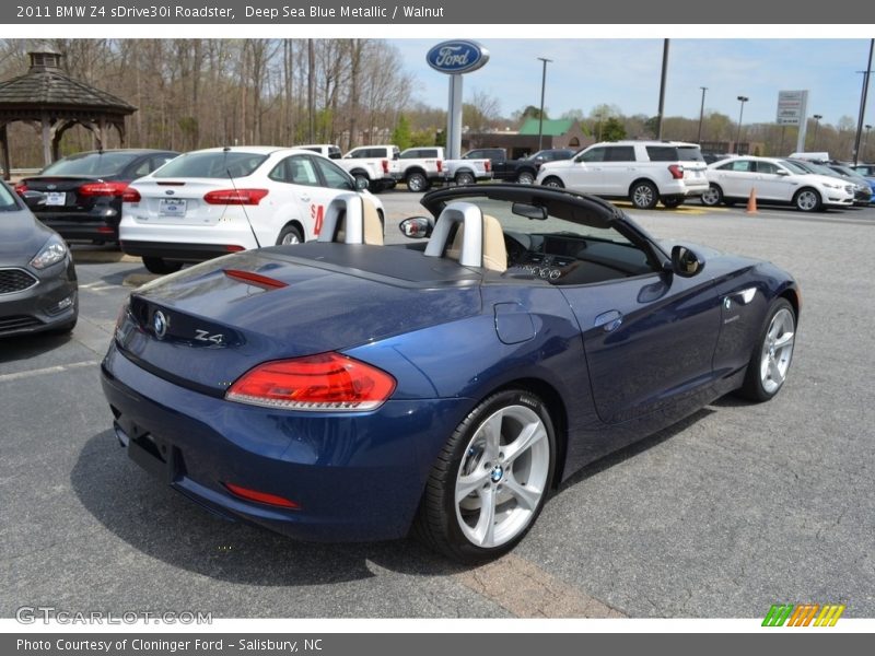 Deep Sea Blue Metallic / Walnut 2011 BMW Z4 sDrive30i Roadster