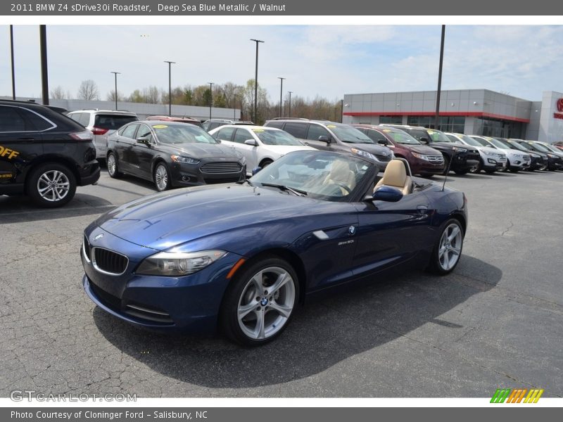 Deep Sea Blue Metallic / Walnut 2011 BMW Z4 sDrive30i Roadster