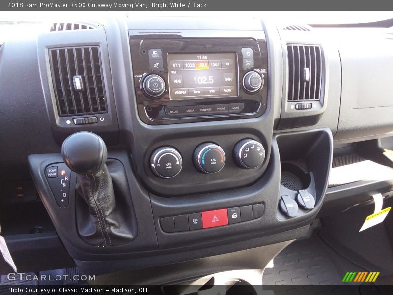 Bright White / Black 2018 Ram ProMaster 3500 Cutaway Moving Van