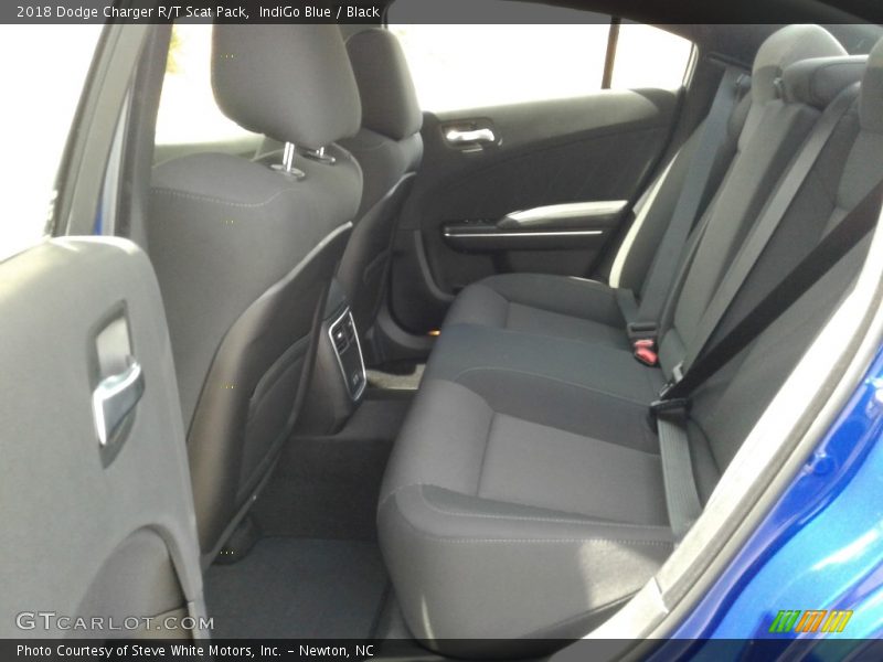 IndiGo Blue / Black 2018 Dodge Charger R/T Scat Pack