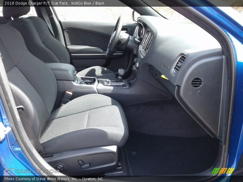IndiGo Blue / Black 2018 Dodge Charger R/T Scat Pack