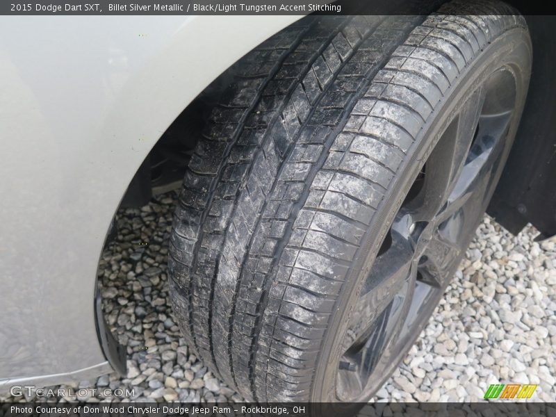 Billet Silver Metallic / Black/Light Tungsten Accent Stitching 2015 Dodge Dart SXT