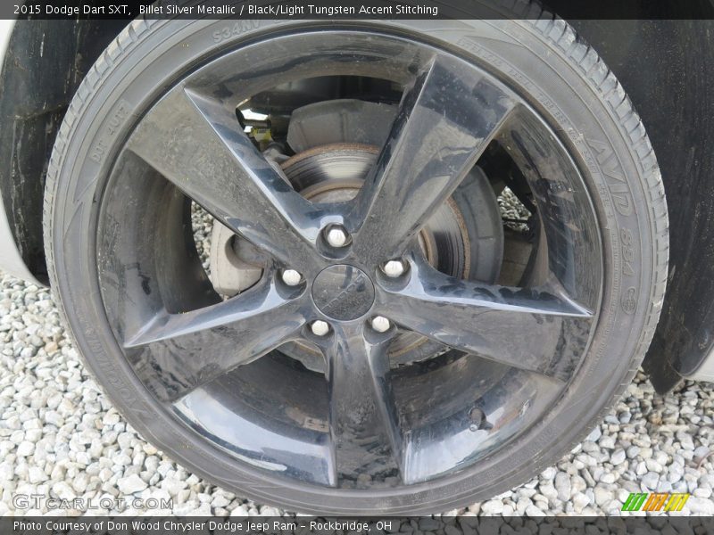 Billet Silver Metallic / Black/Light Tungsten Accent Stitching 2015 Dodge Dart SXT