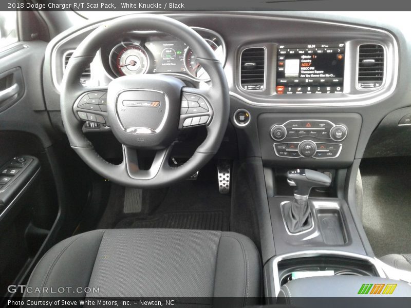 White Knuckle / Black 2018 Dodge Charger R/T Scat Pack
