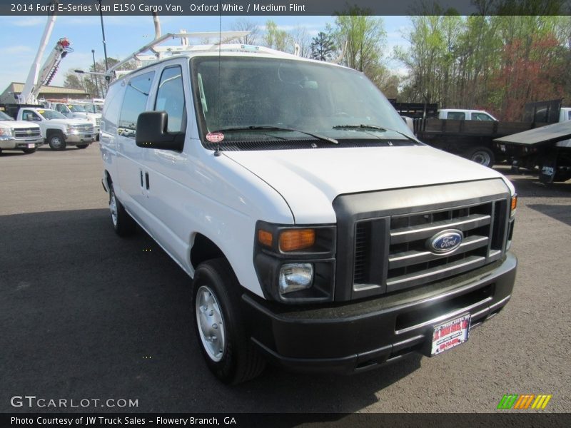 Oxford White / Medium Flint 2014 Ford E-Series Van E150 Cargo Van