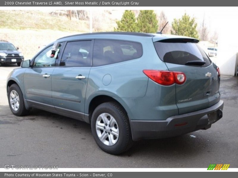 Silver Moss Metallic / Dark Gray/Light Gray 2009 Chevrolet Traverse LS AWD
