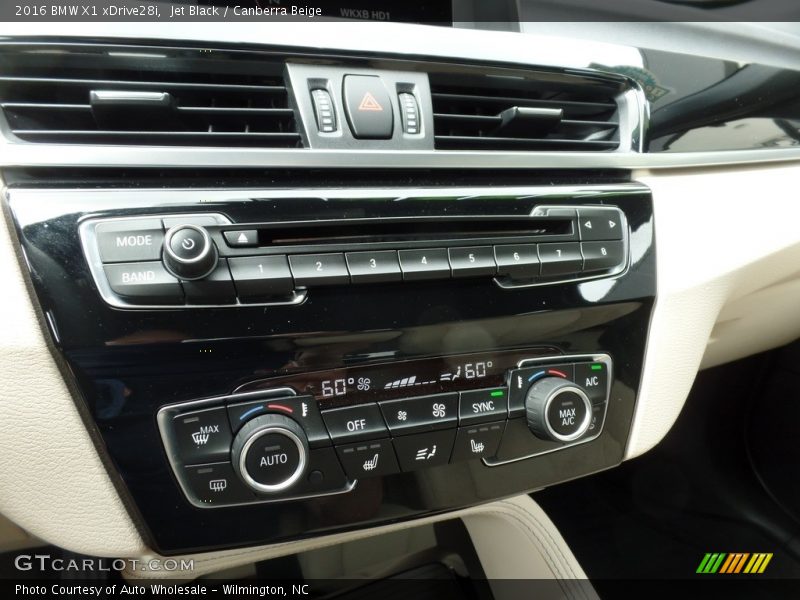 Jet Black / Canberra Beige 2016 BMW X1 xDrive28i
