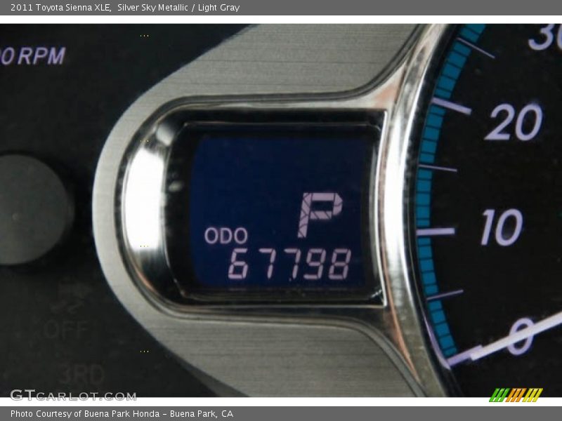 Silver Sky Metallic / Light Gray 2011 Toyota Sienna XLE