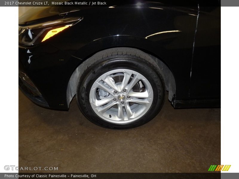 Mosaic Black Metallic / Jet Black 2017 Chevrolet Cruze LT
