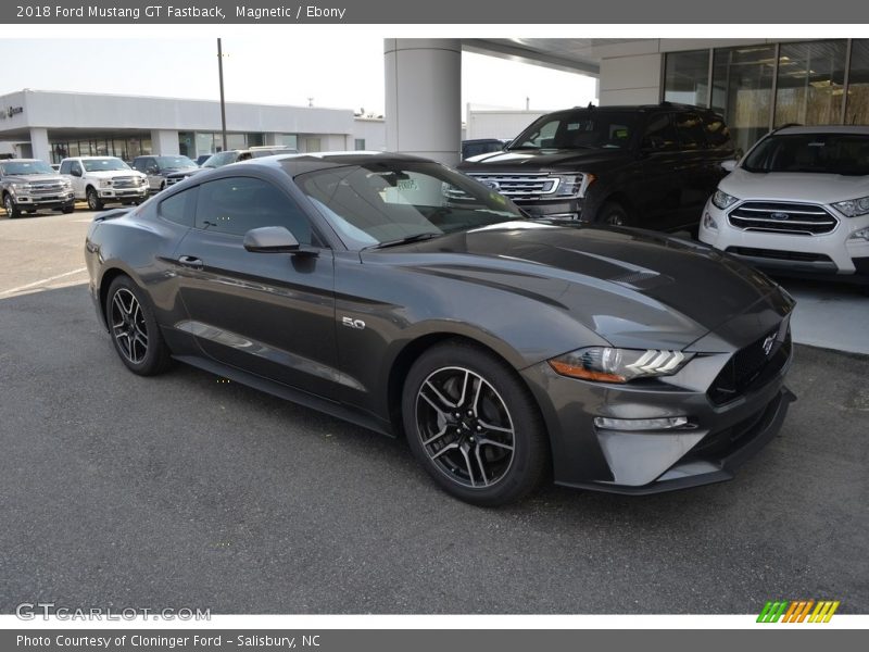 Front 3/4 View of 2018 Mustang GT Fastback