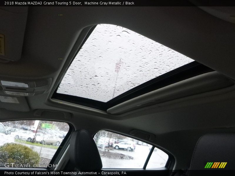 Machine Gray Metallic / Black 2018 Mazda MAZDA3 Grand Touring 5 Door