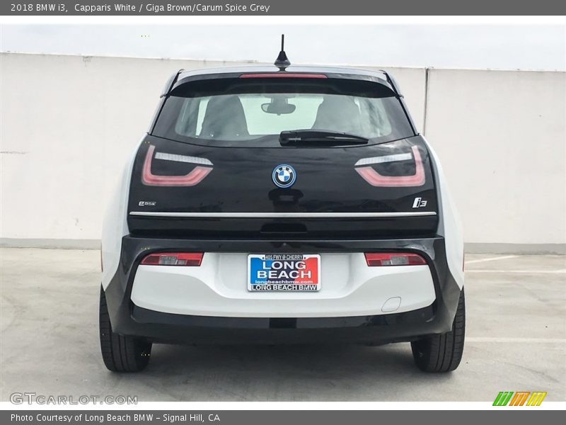 Capparis White / Giga Brown/Carum Spice Grey 2018 BMW i3