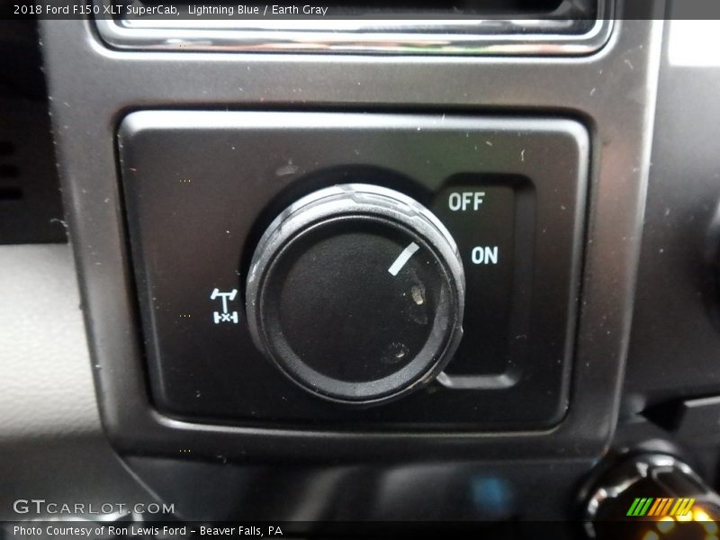 Lightning Blue / Earth Gray 2018 Ford F150 XLT SuperCab