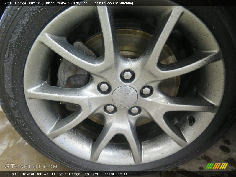 Bright White / Black/Light Tungsten Accent Stitching 2015 Dodge Dart SXT