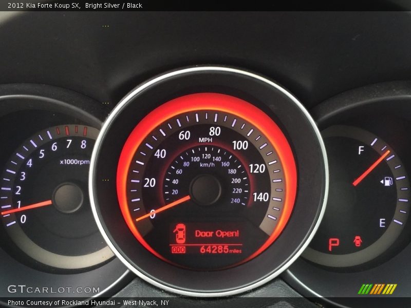 Bright Silver / Black 2012 Kia Forte Koup SX