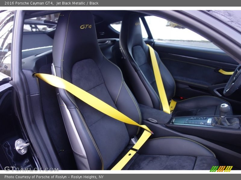 Front Seat of 2016 Cayman GT4