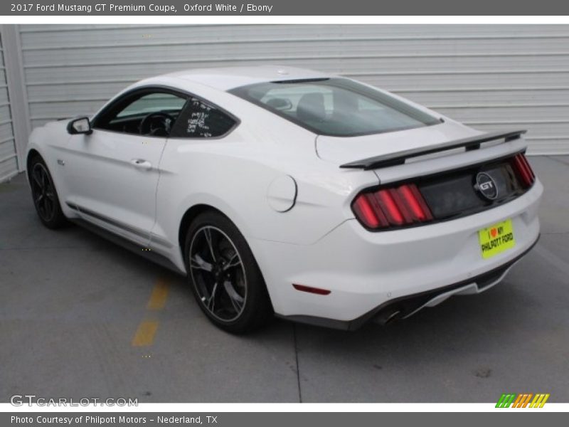 Oxford White / Ebony 2017 Ford Mustang GT Premium Coupe