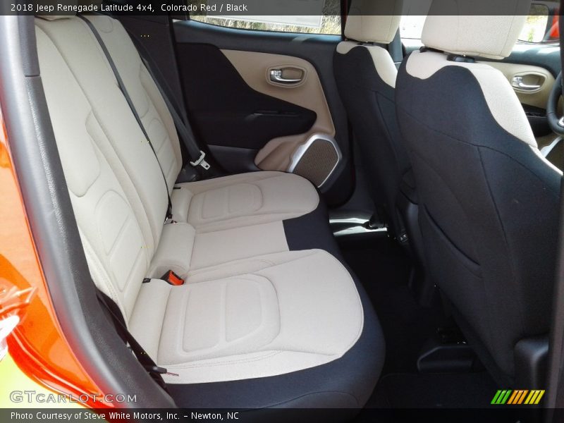 Colorado Red / Black 2018 Jeep Renegade Latitude 4x4
