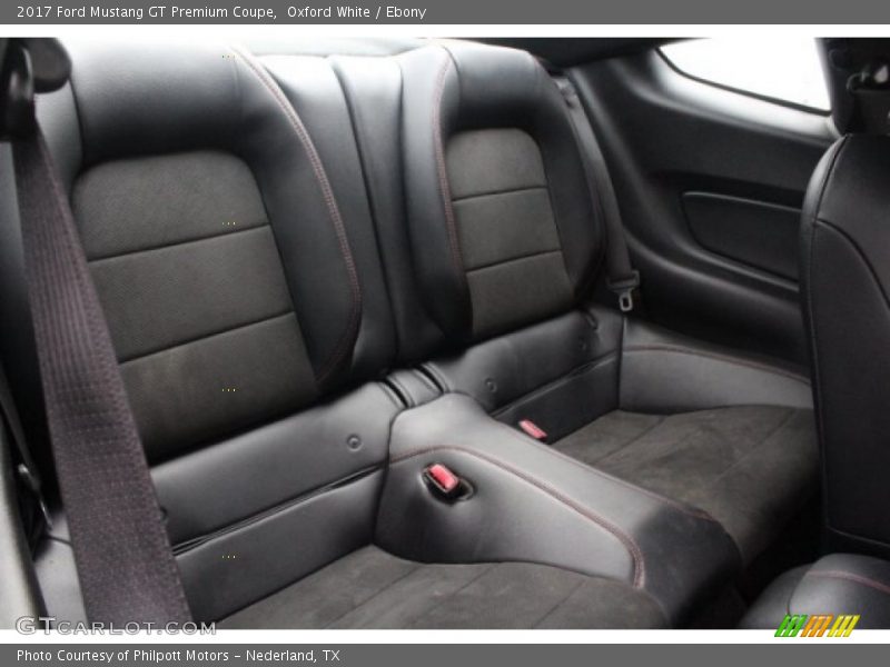 Oxford White / Ebony 2017 Ford Mustang GT Premium Coupe